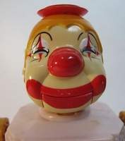 Chuckling Charlie Clown