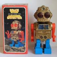 Space Monster Robot